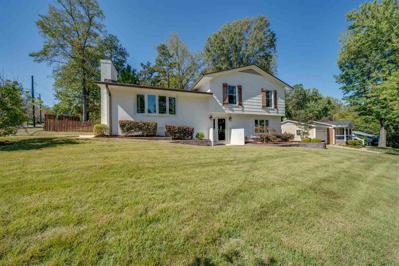 405 Compton Rd, Raleigh, NC 27609