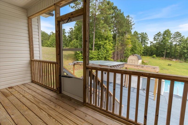 405 Crystal Creek Dr, Clayton, NC 27520