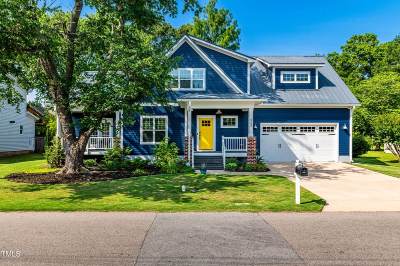 405 Culvert St, Apex, NC 27502