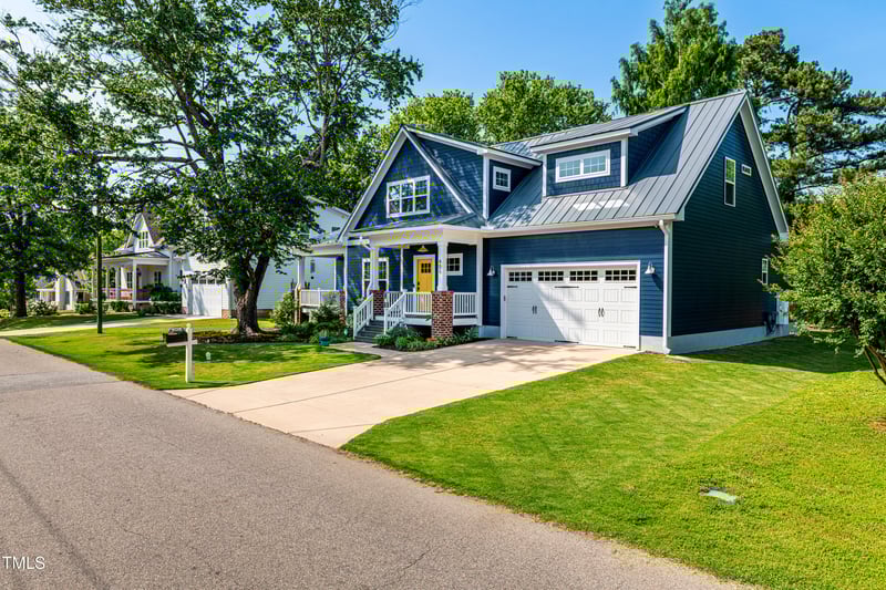 405 Culvert St, Apex, NC 27502
