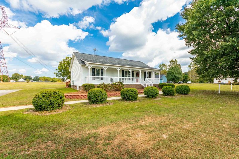 405 Danielle Dr, Garner, NC 27529
