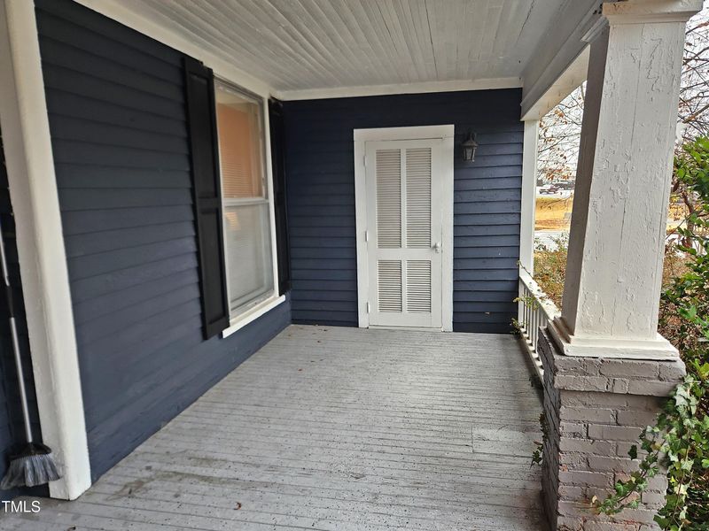 405 W Davis St, Burlington, NC 27215