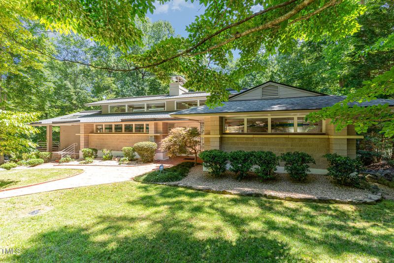 405 Deming Rd, Chapel Hill, NC 27514