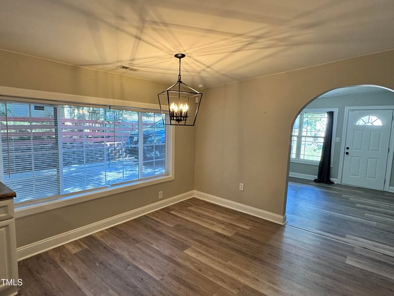 405 End Ave, Durham, NC 27703