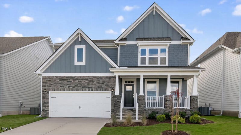 405 Falls Bluff Dr, Wake Forest, NC 27587