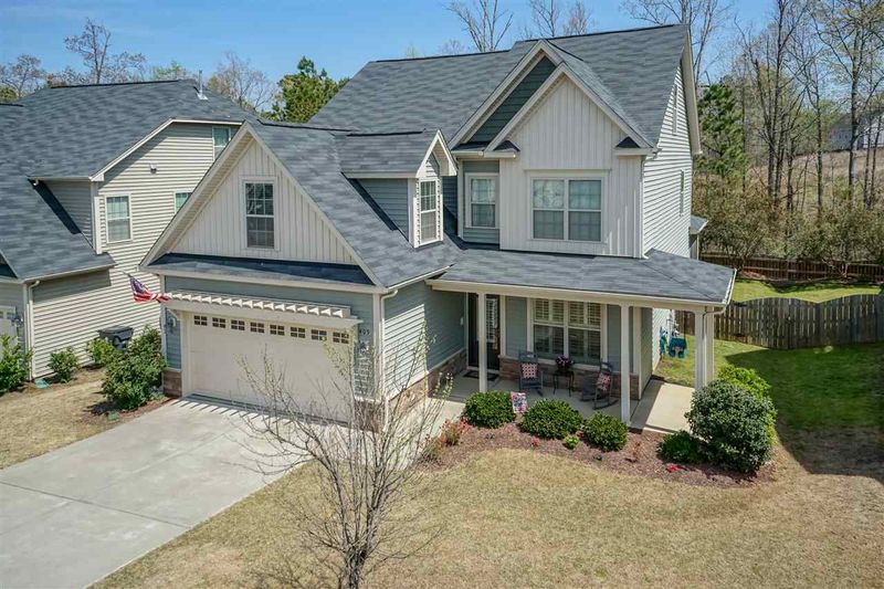 405 Forest Haven Dr, Holly Springs, NC 27540