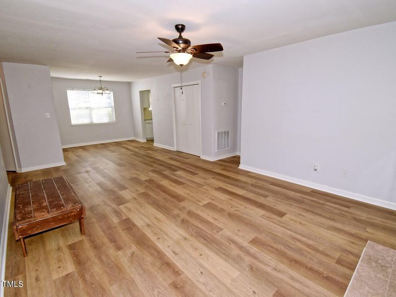 405 Gooseneck Dr #B3, Cary, NC 27513