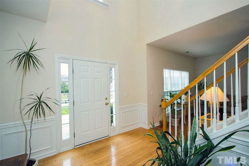 405 Grassy Point Rd, Apex, NC 27502
