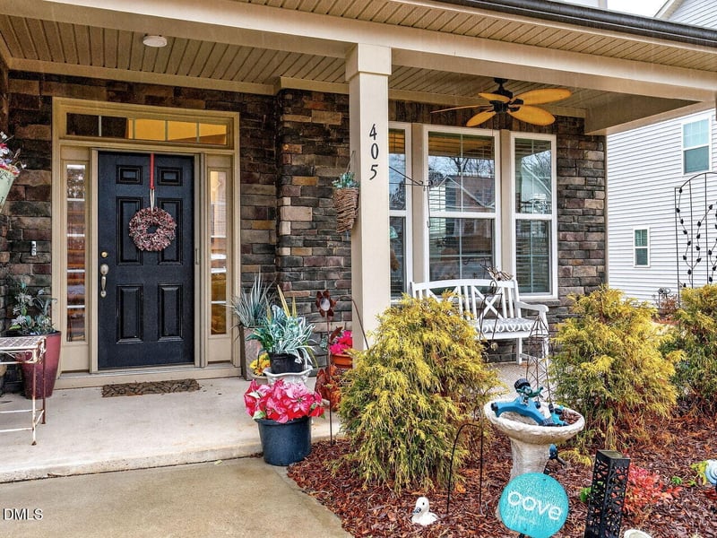 405 Hickory Run Ln, Youngsville, NC 27596