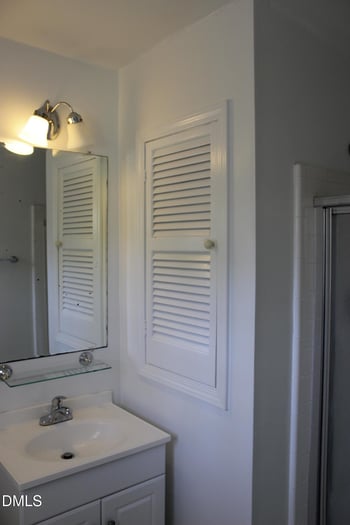 405 Killington Dr, Raleigh, NC 27609