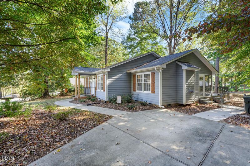 405 Latta Rd, Durham, NC 27712