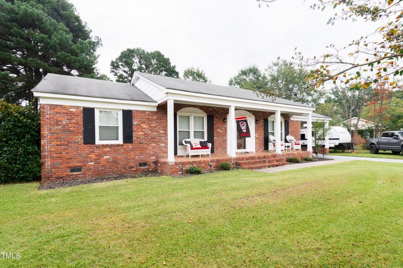 405 Marlowe Dr, Dunn, NC 28334