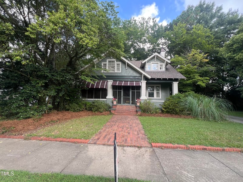 405 Massey St, Selma, NC 27576