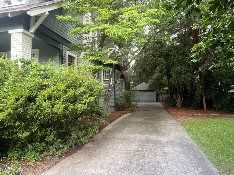 405 Massey St, Selma, NC 27576