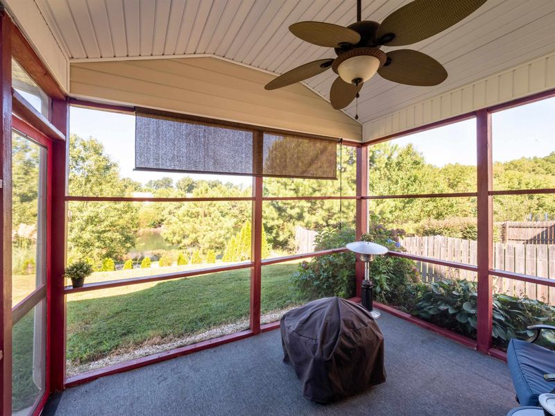 405 Mourning Dove Ct, Mebane, NC 27302