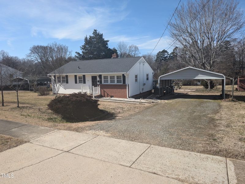 405 N Ninth St, Mebane, NC 27302
