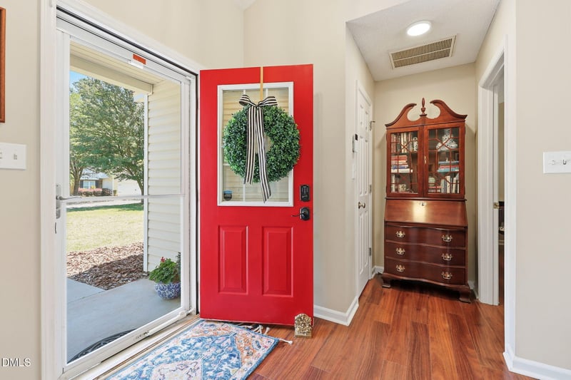 405 Onondaga Ct, Holly Springs, NC 27540