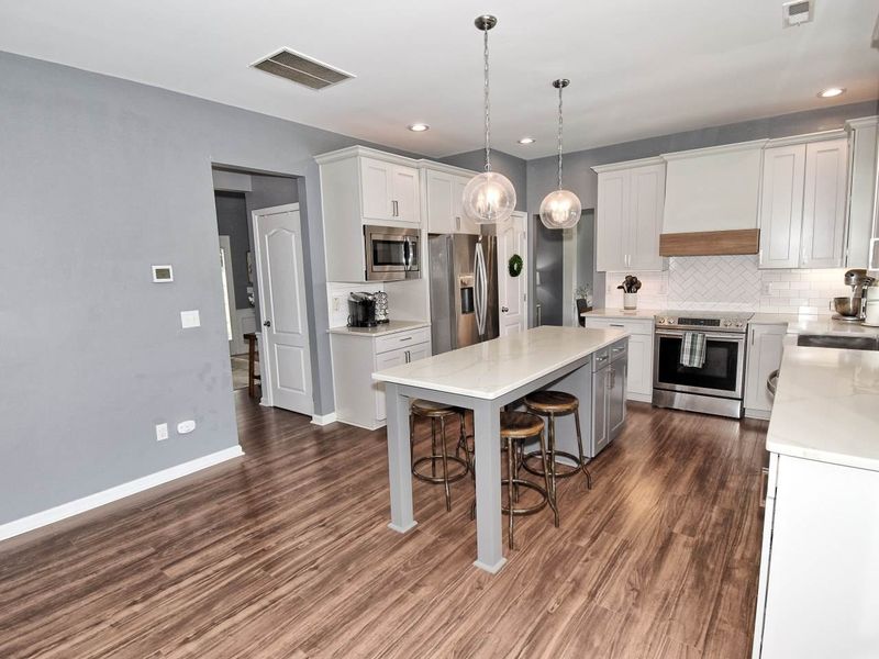 405 Piney Woods Ln, Apex, NC 27502