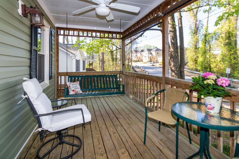 405 Plainview Ave, Raleigh, NC 27604