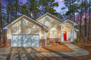 405 Ryans Ln, Clayton, NC 27520