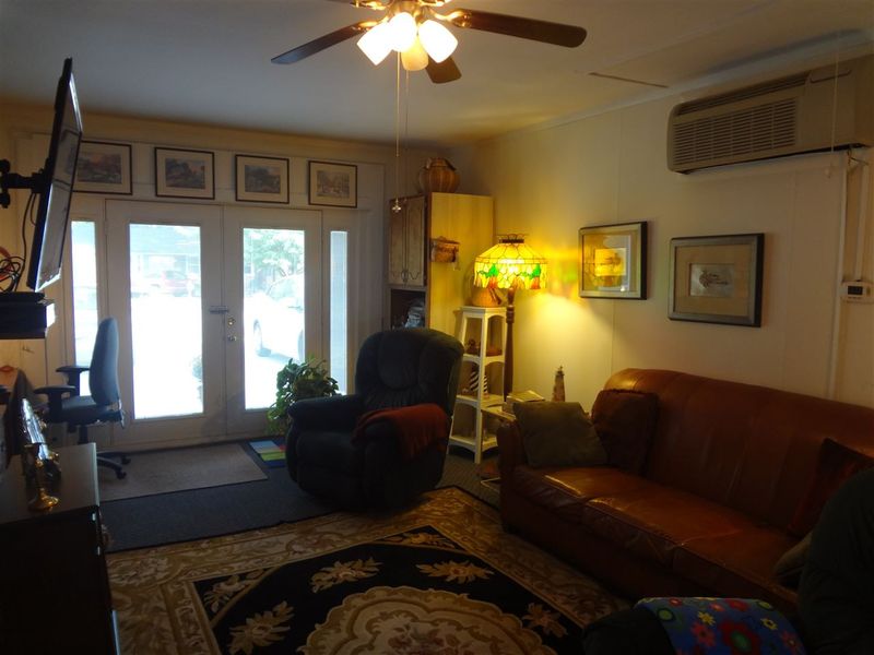 405 Sexton Ave, Zebulon, NC 27597