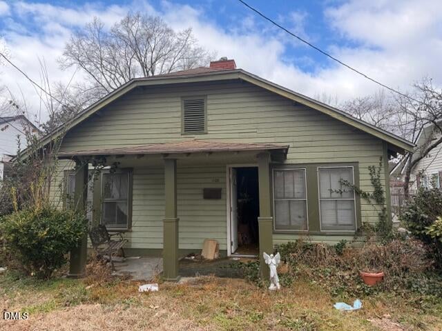 405 Sharpe St, Selma, NC 27576