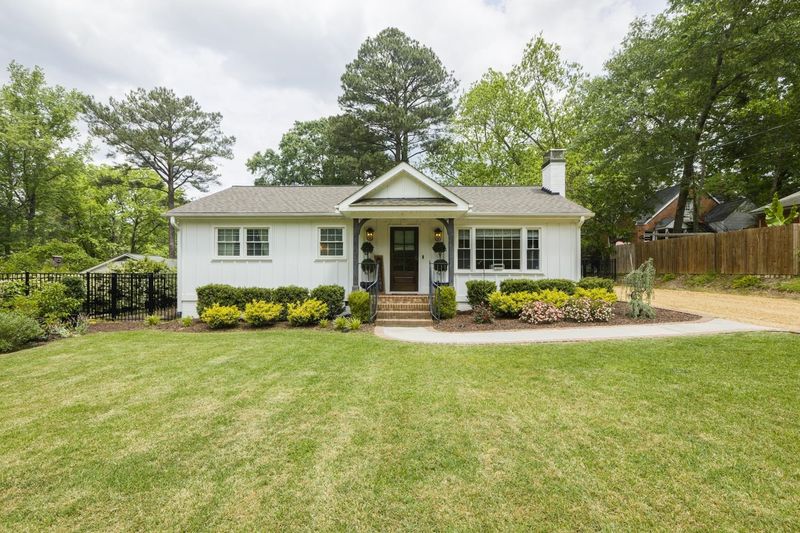 405 E Spring St, Fuquay Varina, NC 27526
