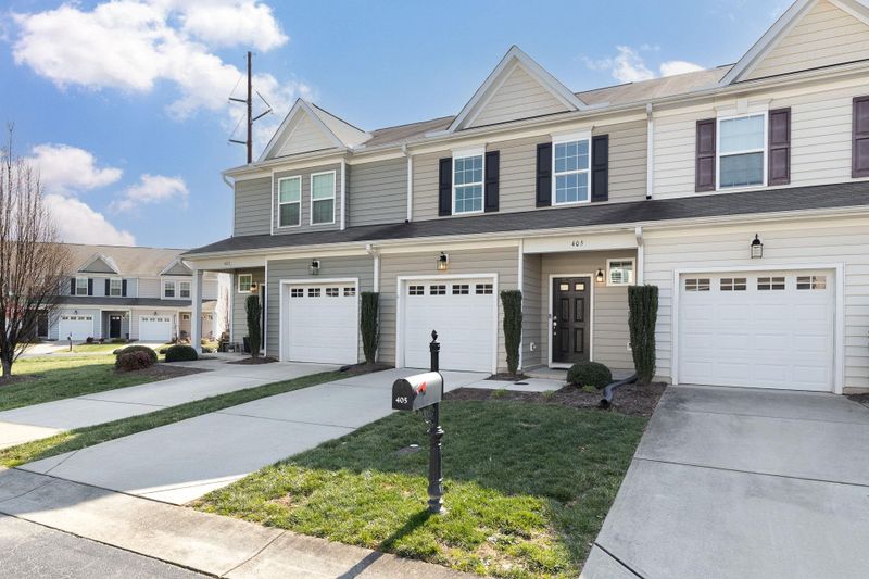 405 Starkey St, Raleigh, NC 27603