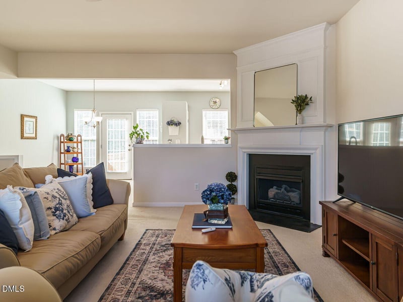 405 Sutter Gate Ln, Morrisville, NC 27560