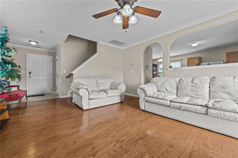 405 Sutton Pl, Mebane, NC 27302