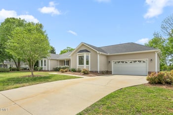 405 Timbergate Dr, Gibsonville, NC 27249