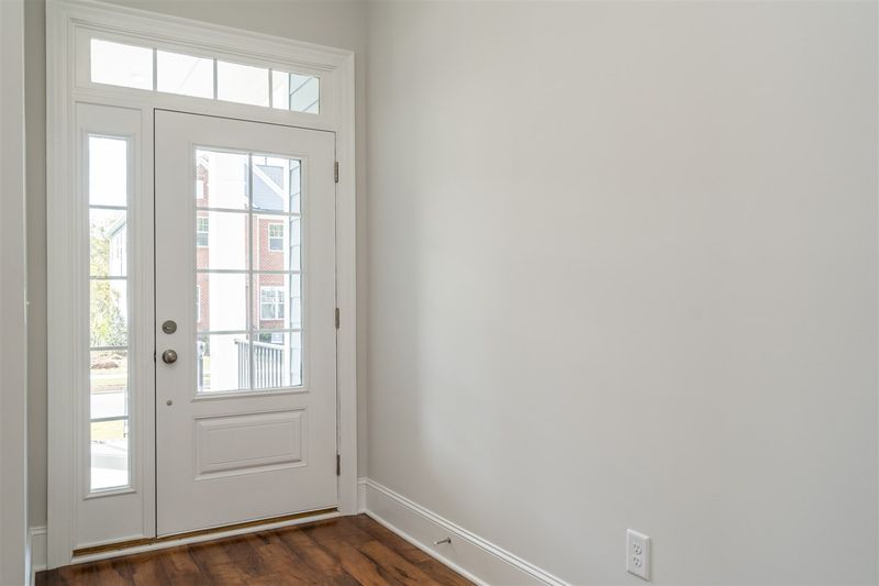 405 Tintern Ln, Apex, NC 27502