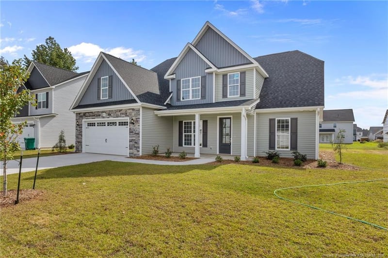 405 Whitestone Dr, Fayetteville, NC 28312