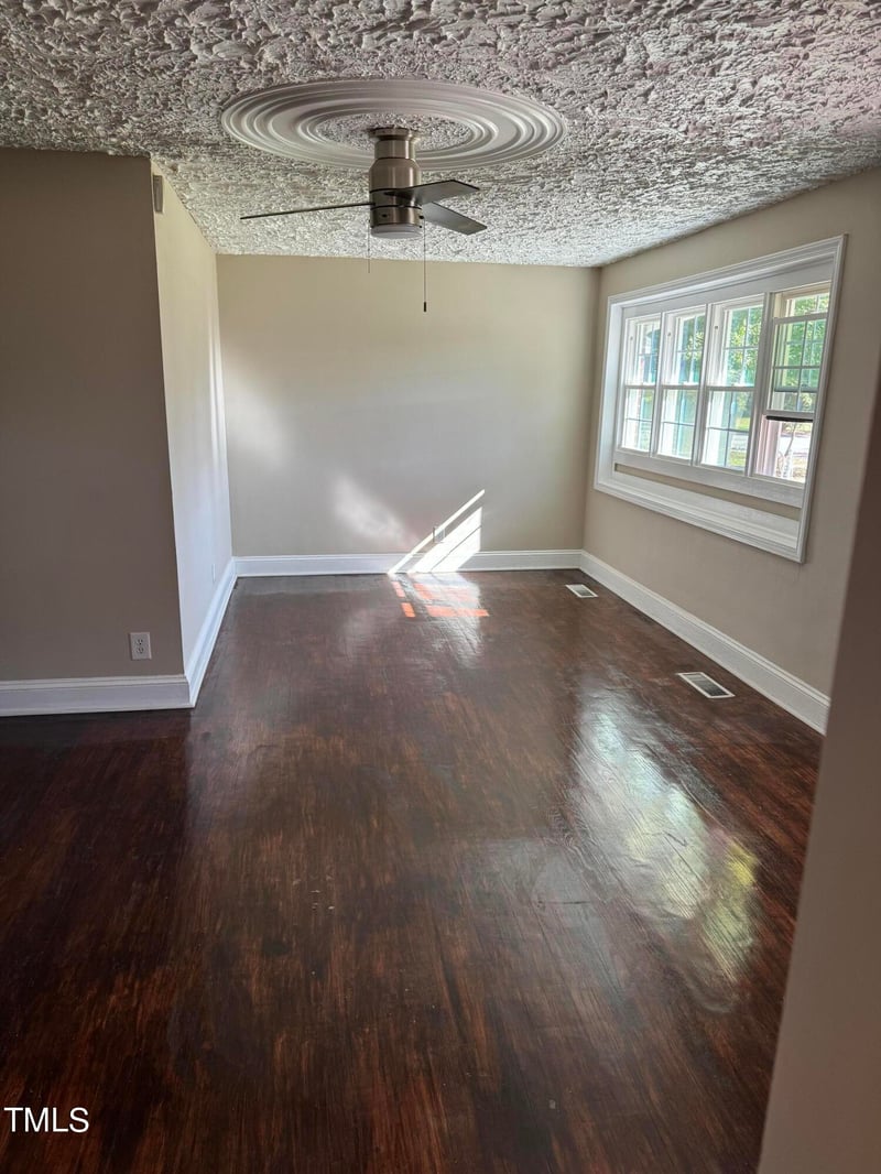 405 Whitfield Dr, Goldsboro, NC 27530