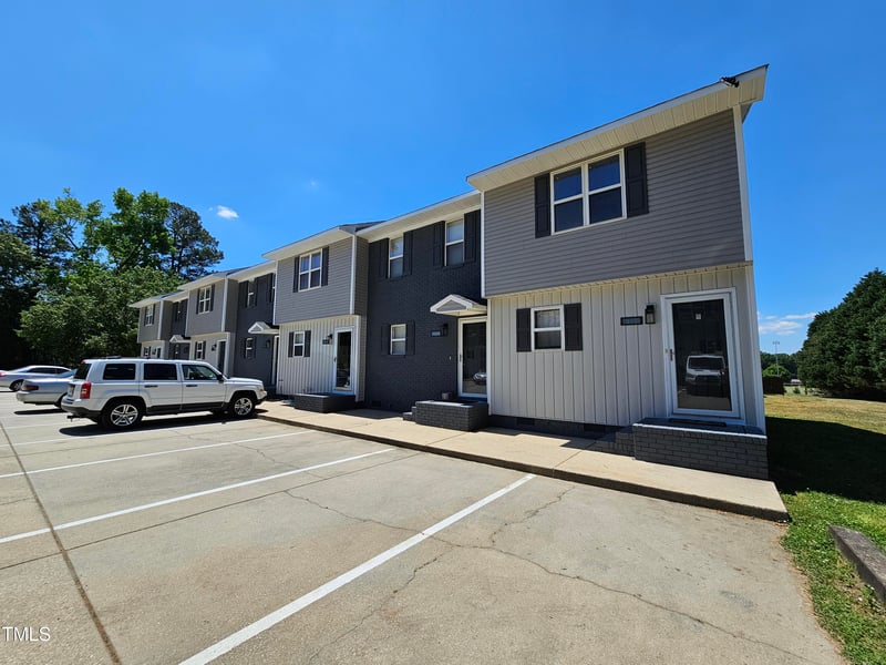 405 E Williams St, Angier, NC 27501