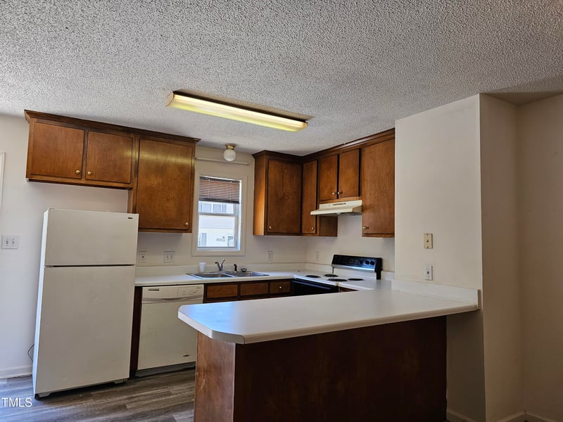 405 E Williams St, Angier, NC 27501