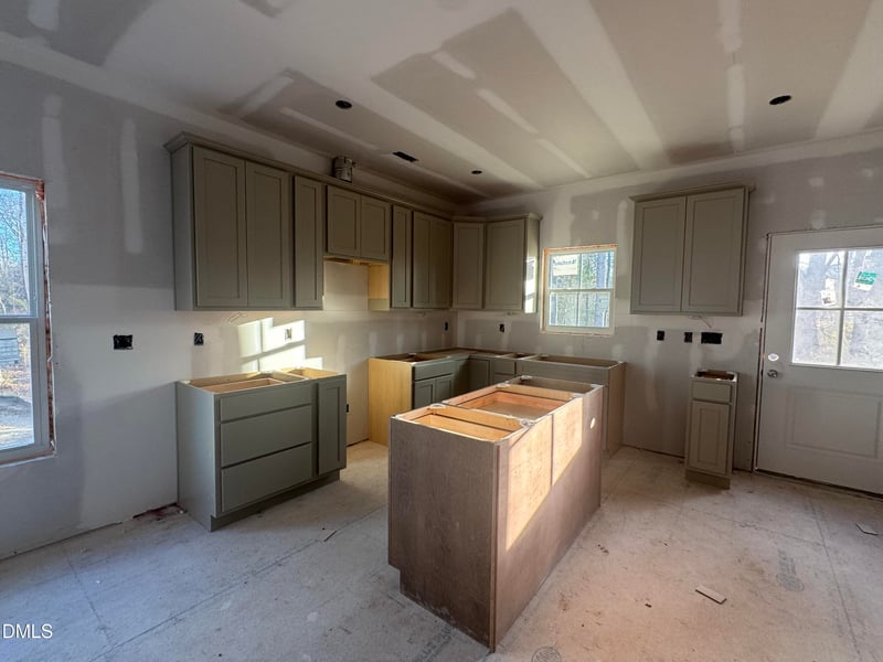 405 Winding Wood Dr, Clayton, NC 27520