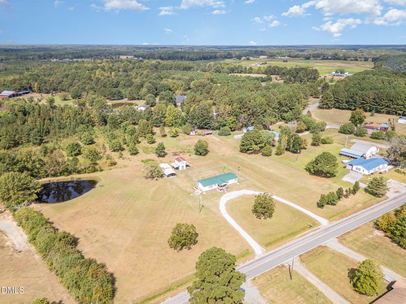 405 Woodruff Rd, Selma, NC 27576