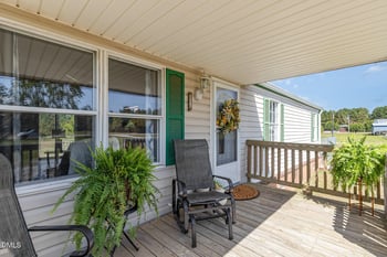 405 Woodruff Rd, Selma, NC 27576