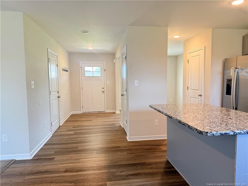 4050 Racking Horse Rd, Hope Mills, NC 28348