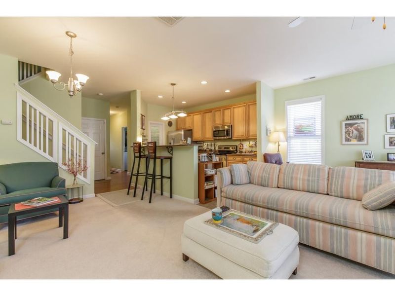 4051 Comrie Ln, Burlington, NC 27215