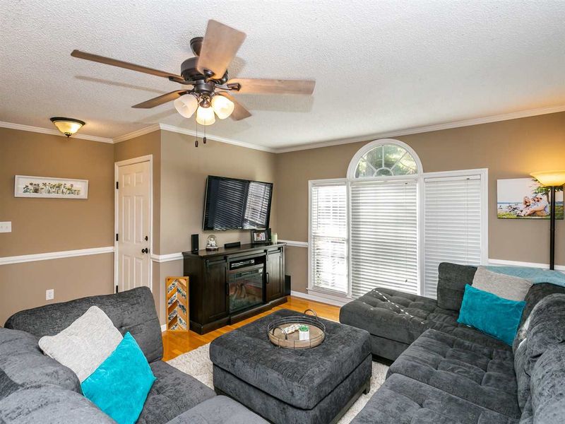 4051 Old Franklinton Rd, Franklinton, NC 27595