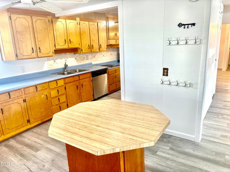 4055 Camden , Fayetteville, NC 28306