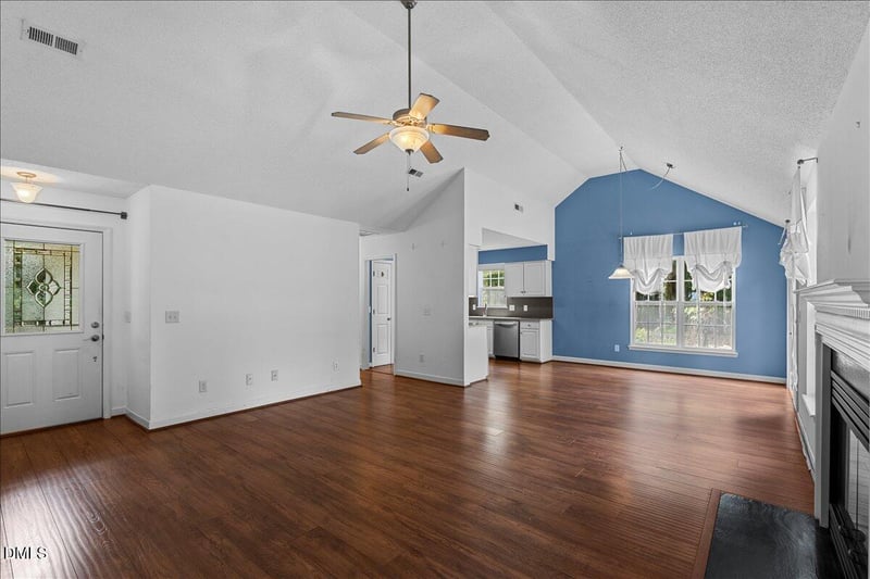 4058 Whispering Oaks Ct, Graham, NC 27253