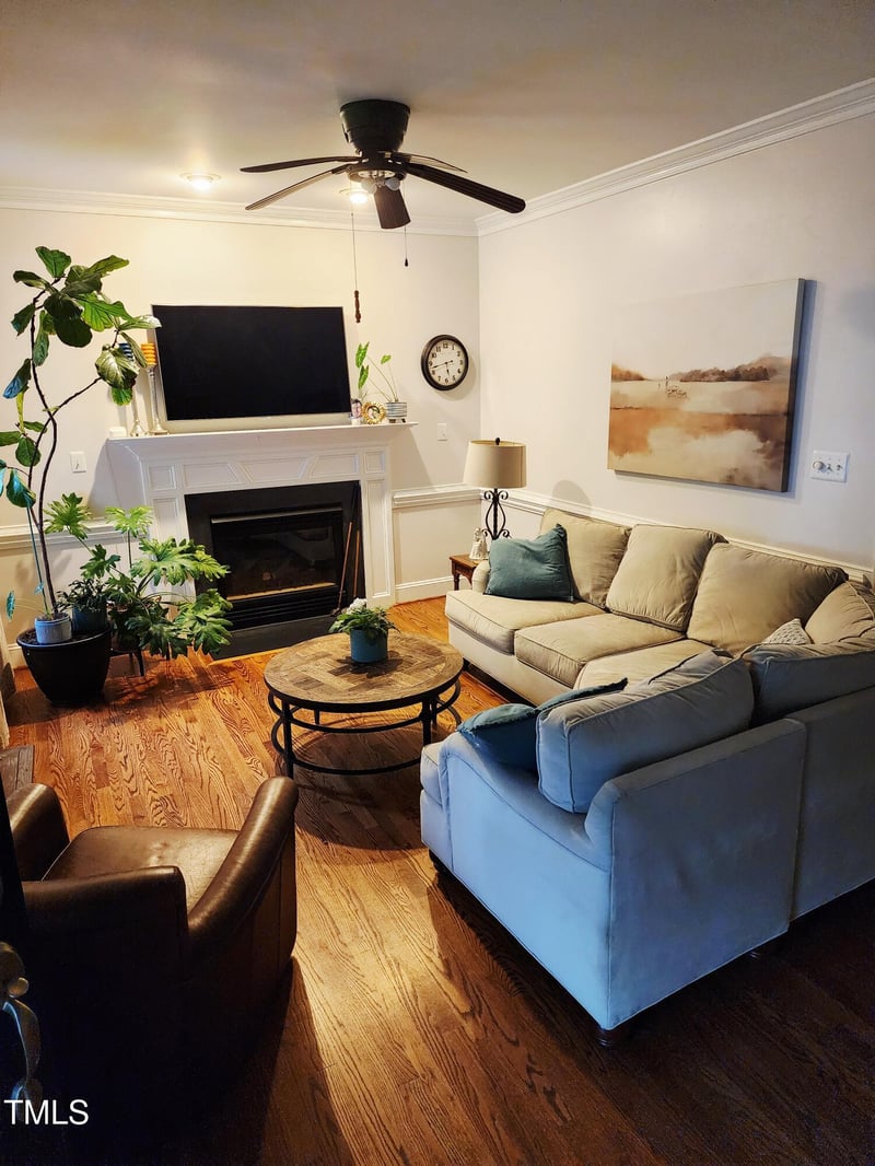406 Abbey Oak Ln, Apex, NC 27502