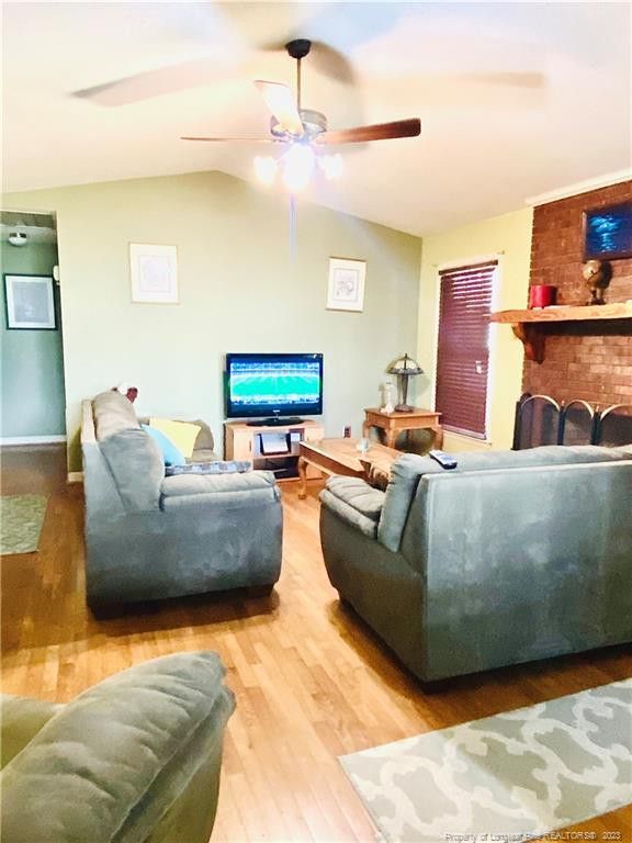 406 Abbott Dr, Sanford, NC 27330