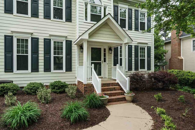406 Autumngate Dr, Cary, NC 27518