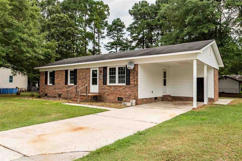 406 Barbour Rd, Smithfield, NC 27577
