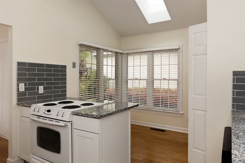 406 Brampton Close, Pittsboro, NC 27312