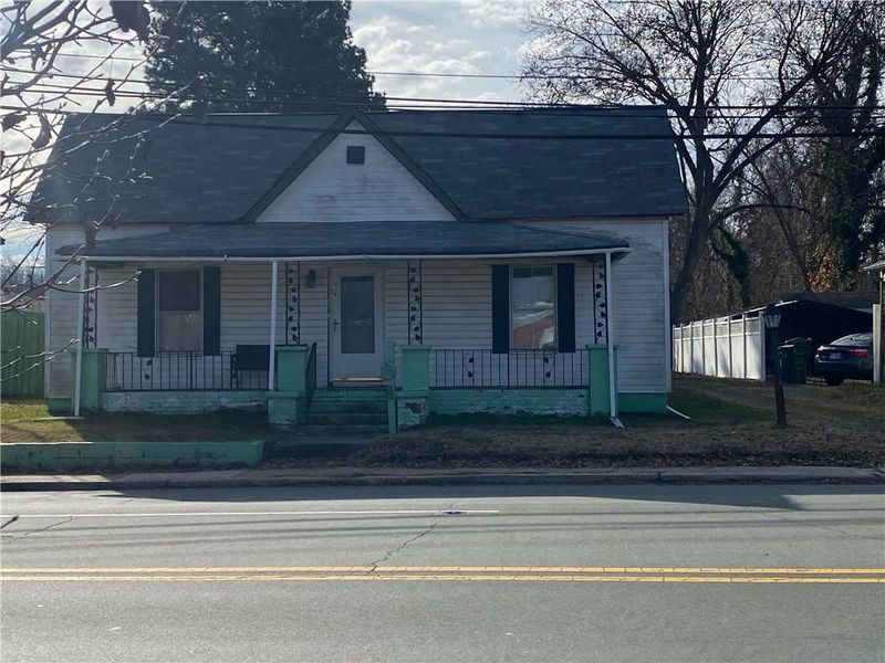 406 Burlington Ave, Burlington, NC 27249